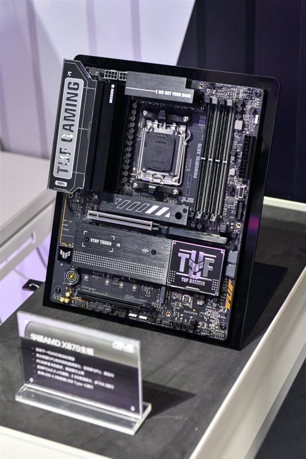 竞无止境ROG空降BW2024嘉年华释放高能竞力！(图17)