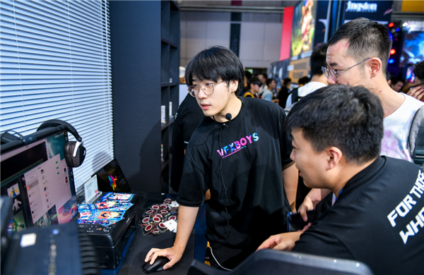 竞无止境ROG空降BW2024嘉年华释放高能竞力！(图31)