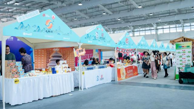 京西电竞节精彩落幕：竞技激情与科技创新共创盛会(图9)