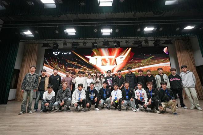 峡谷战火点燃！直击2024烟台高新区大学生电子竞技大赛校内赛第一站(图8)