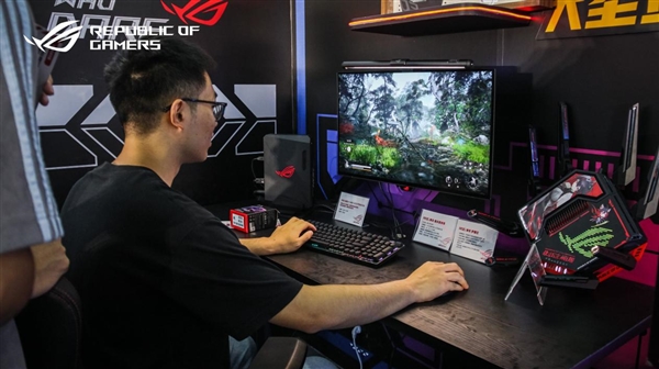 ROGDAY2024战车巡游燃动江城(图13)