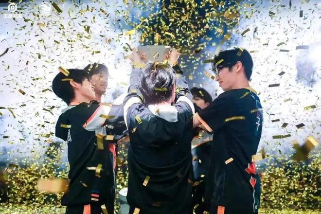 封面故事｜“赛事先行”不只是口号：地方电竞政策的数字细节(图4)