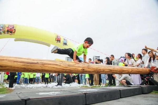 “战马全能小将”赛事全面升级开启国庆青少年体育盛宴(图2)