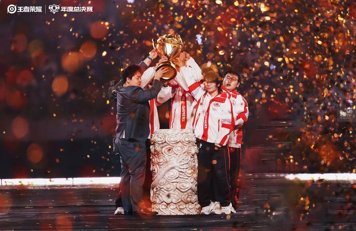 鸟巢里的KPL年度总决赛(图2)