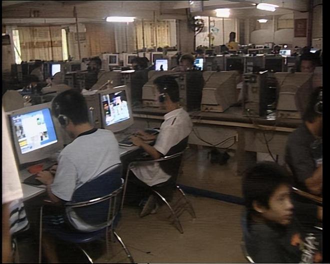 从人满为患到接连倒闭几乎“消失”的网吧为何忽然复活了？(图5)
